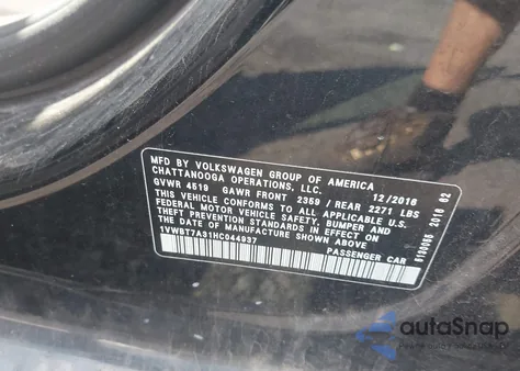 2017 Volkswagen Passat 1.8T Se из США, поврежденный, VIN 1VWBT7A31HC044937